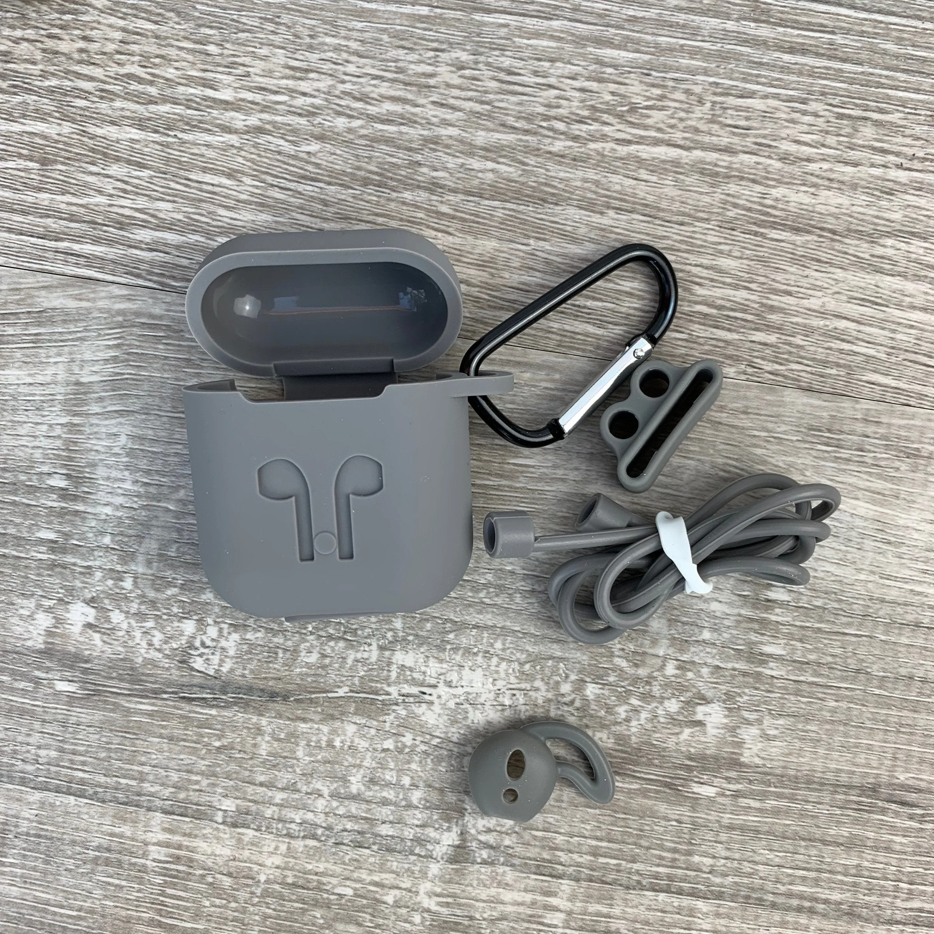 Apple AirPods 1 & 2 Strong Case Gear Bundle 5 in 1 Combo Accessories