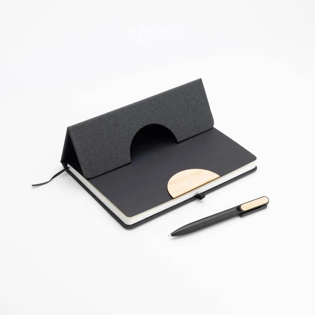 GSEN 682 - BUNDE - Set of A5 Notebook and Pen with Bamboo Element