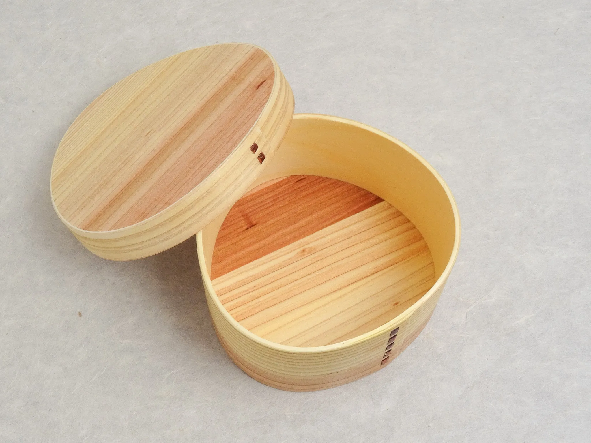 SUGI WOOD BENTO BOX / WOODEN LUNCH BOX (CIRCLE)